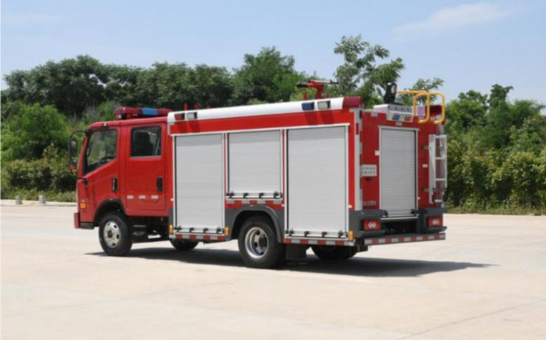 Foton 2.5-ton Water Tank Fire Truck detail view 2