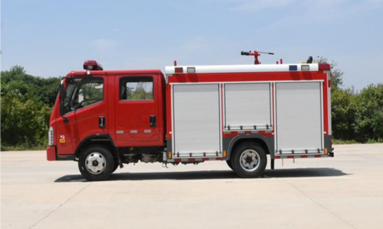 Foton 2.5-ton Water Tank Fire Truck detail view 3