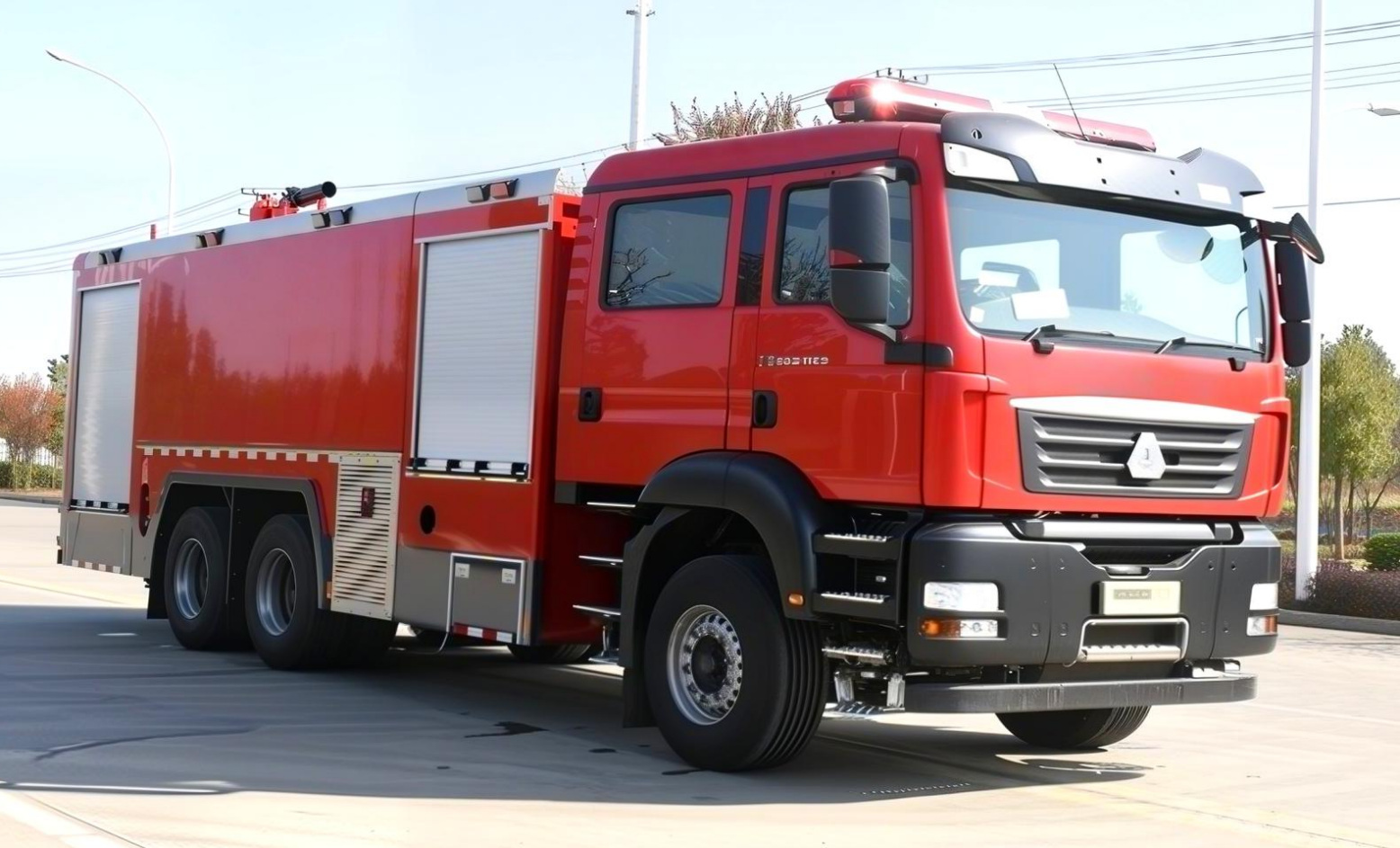 Sinotruk Sitrak 15 Ton Water Tank Fire Truck product view