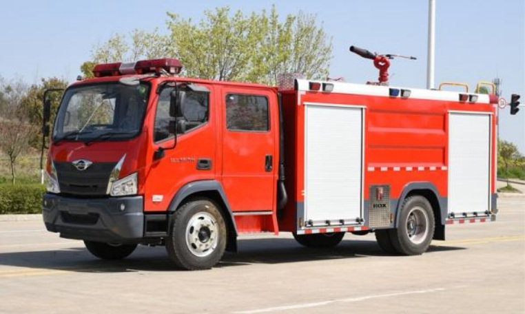 Foton 6-ton Foam Fire Truck detail view 3