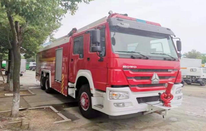 Sinotruk Howo Rear Double Axle 18m Elevating Platform Fire Truck detail view 5