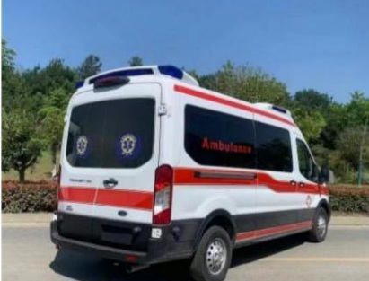Ford Fursun S350 Ambulance detail view 4
