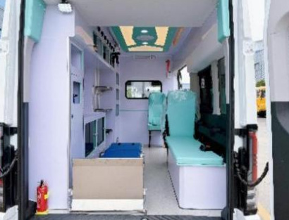 Ford Ambulance detail view 4