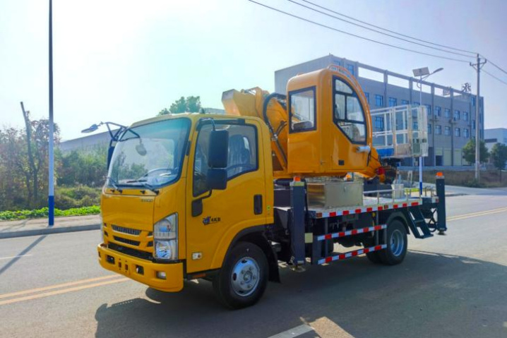 Isuzu GKS28E Model Pro Flagship Edition Aerial Work Platform detail view 6