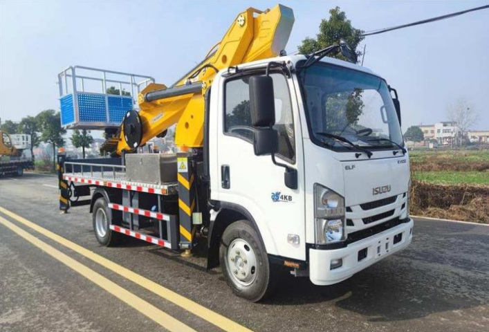 Isuzu GKS30E Model Pro Flagship Edition Aerial Work Platform product view