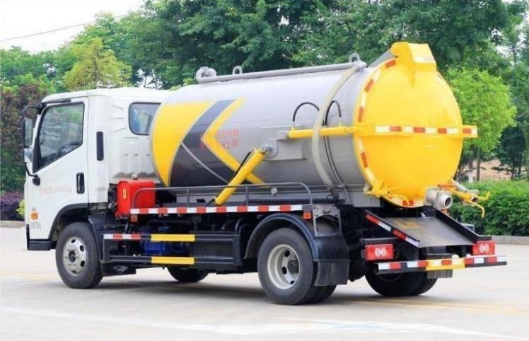 Foton Times Pilot H2 4m³ Vacuum Sewage Truck detail view 2