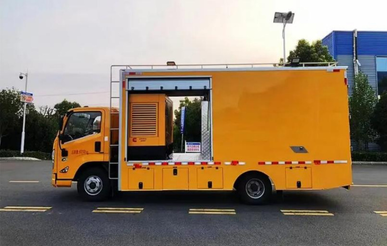 Jiangling Kairui UV Pipe Repair Truck detail view 2