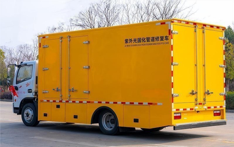 Dongfeng Duolika UV Pipe Repair Truck detail view 2