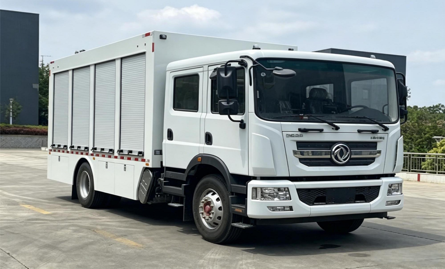 Dongfeng Municipal Emergency Rescue Tool Truck product view