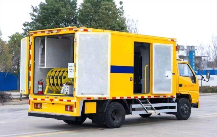 Jiangling Shunda Municipal Emergency Power Supply Truck detail view 5