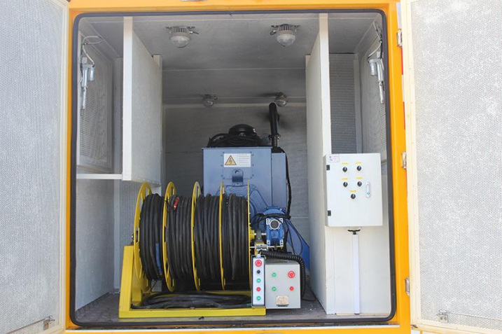 ISUZU Municipal Emergency Power Supply Truck detail view 4