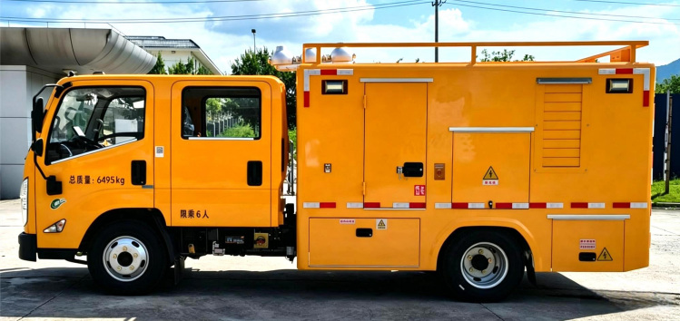 Jiangling Emergency Lighting Truck detail view 4