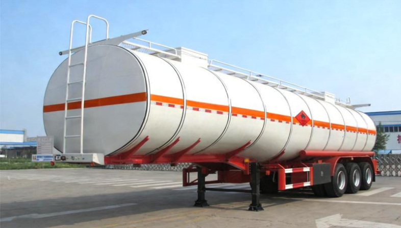 37m³ Asphalt Transport Semi-trailer detail view 3