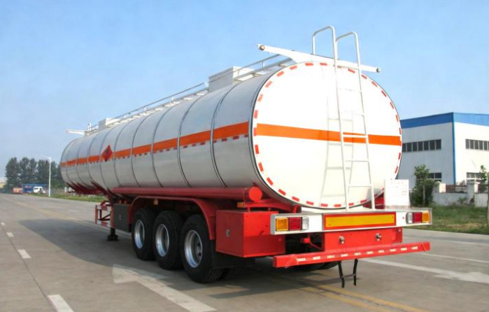 37m³ Asphalt Transport Semi-trailer detail view 5