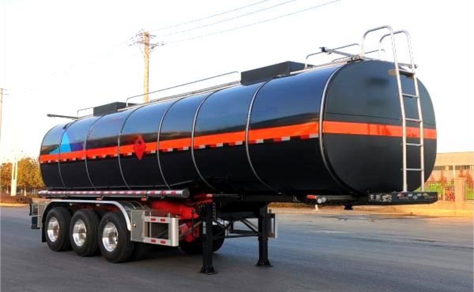 35m³ Asphalt Transport Semi-trailer (HFV9402GLY) product view