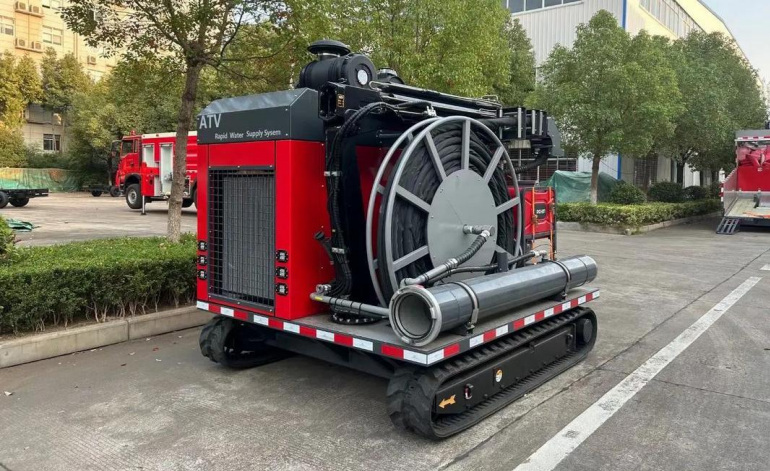Sinotruk SITRAK 6×4 Fire Pump Truck detail view 2